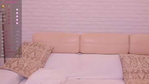 Snapshot of missxcaprice chatting on January 2025 04:14:02 AM missxcaprice online show from January 2025 04:14:02 AM