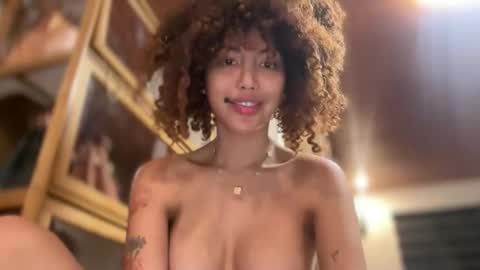 Divine Olga  online show from February 2026 01:41:01 PM