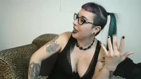 Missy Dee online show from February 2025 06:02:02 AM