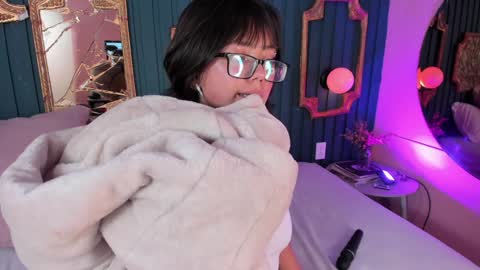 Missy online show from December 2024 10:54:02 PM