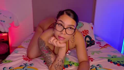 Missy Gainer online show from October 2025 11:59:01 PM