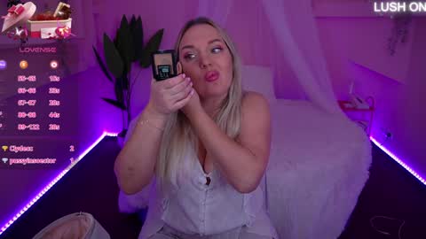  Amely  online show from January 2025 11:09:02 AM