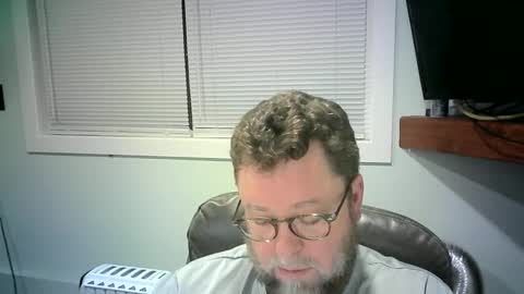 Mr. Happy online show from February 2025 06:32:01 AM