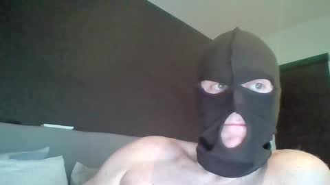 mister_tommm80 online show from February 2025 02:48:02 PM