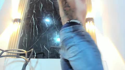 venom online show from September 2025 05:00:02 AM