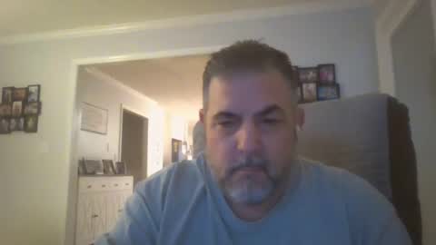 Snapshot of misterbret chatting on January 2025 05:05:01 AM misterbret online show from January 2025 05:05:01 AM