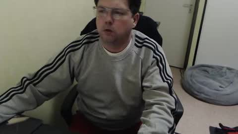 mistercoeur online show from March 2025 08:42:02 PM