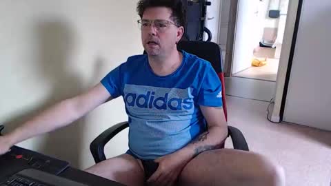 mistercoeur online show from March 2026 08:36:01 AM