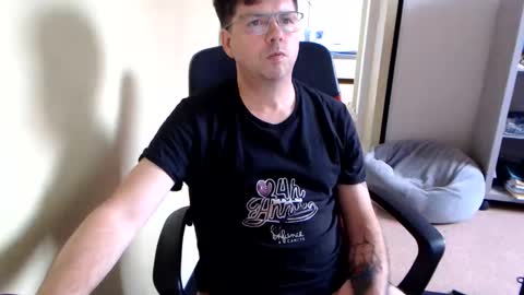 Snapshot of mistercoeur1 chatting on June 2026 03:12:01 PM mistercoeur online show from June 2026 03:12:01 PM