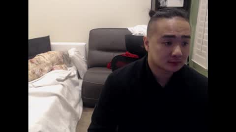 Snapshot of misterlionking chatting on November 2025 03:45:02 AM Eric online show from November 2025 03:45:02 AM