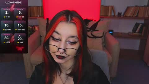 Marcelline online show from November 2025 10:50:02 AM