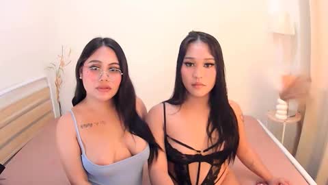 Snapshot of mistress_dyna chatting on February 2026 02:27:02 AM mistress_dyna online show from February 2026 02:27:02 AM