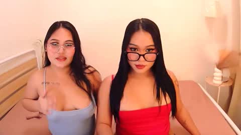 Snapshot of mistress_dyna chatting on February 2026 02:37:02 AM mistress_dyna online show from February 2026 02:37:02 AM
