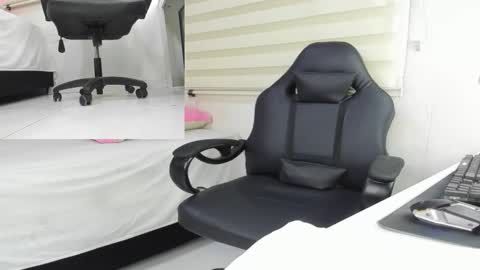 mistress_findom online show from October 2025 10:19:02 PM