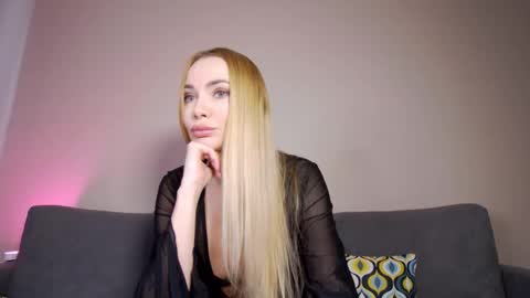 Milana online show from February 2025 10:44:02 AM