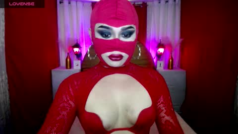 Snapshot of mistress_mysterious chatting on October 2025 07:20:02 AM mistress_mysterious online show from October 2025 07:20:02 AM