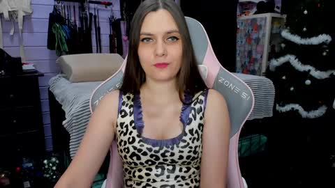 Snapshot of mistress_priest chatting on January 2025 05:54:01 PM Dirty Priest and Ivi online show from January 2025 05:54:01 PM