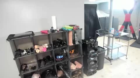 Snapshot of mistressc365 chatting on January 2025 08:21:01 PM Mistress C and bitch boy online show from January 2025 08:21:01 PM