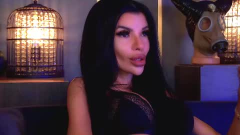 Snapshot of mistresselenia chatting on June 2026 11:13:02 AM Elenia online show from June 2026 11:13:02 AM