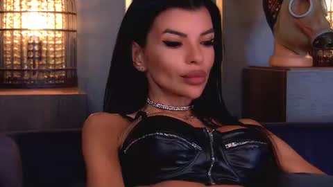 Snapshot of mistresselenia chatting on June 2026 02:34:01 PM Elenia online show from June 2026 02:34:01 PM
