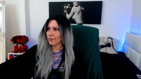MistressEvelyn  online show from December 2024 05:15:01 AM