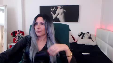 MistressEvelyn  online show from December 2024 06:44:01 AM