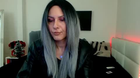 MistressEvelyn  online show from January 2025 06:03:01 AM