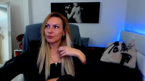 MistressEvelyn  online show from January 2025 04:22:02 AM