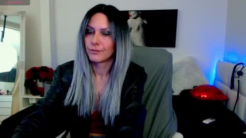 MistressEvelyn  online show from February 2025 04:05:02 AM