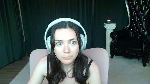 Mistress June online show from April 2026 05:54:01 PM