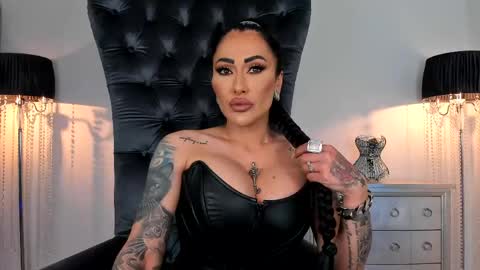 Snapshot of mistresskennya chatting on May 2026 06:49:02 PM mistresskennya online show from May 2026 06:49:02 PM