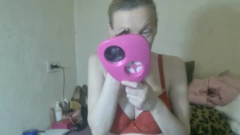 mistressmilly32 online show from April 2026 07:05:02 PM