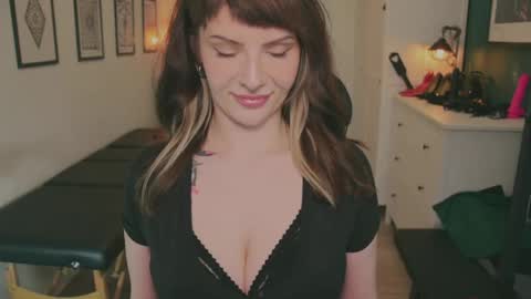 Snapshot of mistresssandy chatting on May 2026 02:34:02 PM SANDY online show from May 2026 02:34:02 PM