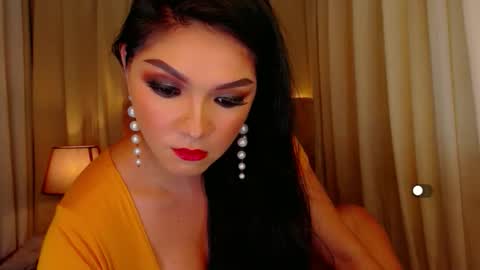 Leah online show from April 2026 09:48:02 PM