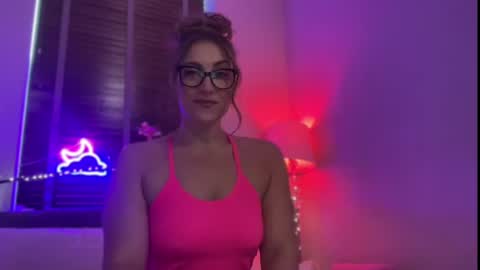 Miss X online show from September 2025 01:59:01 PM