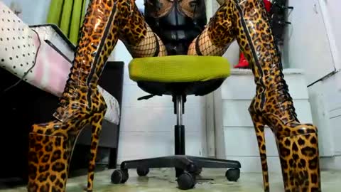 Snapshot of mistresstiffany69 chatting on July 2026 05:53:01 PM Tiffany online show from July 2026 05:53:01 PM