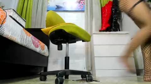 Snapshot of mistresstiffany69 chatting on August 2026 08:50:01 AM Tiffany online show from August 2026 08:50:01 AM