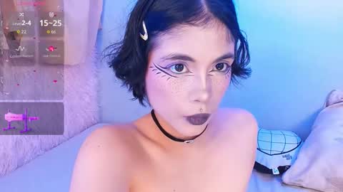 Misty online show from November 2025 03:17:01 AM