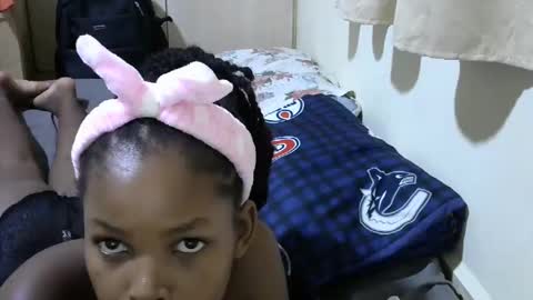 Snapshot of misty_shee chatting on March 2025 09:40:02 PM misty_shee online show from March 2025 09:40:02 PM