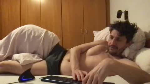 Mitchel New online show from March 2026 01:05:02 AM