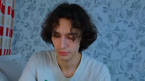 MitchelKors online show from April 2026 04:45:02 PM