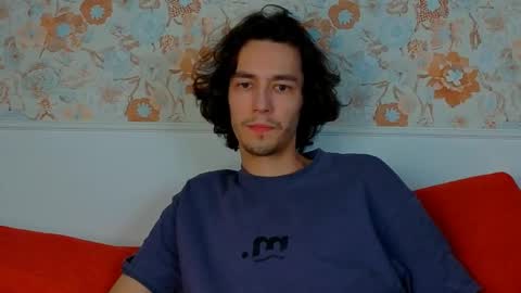 MitchelKors online show from April 2026 05:23:01 PM