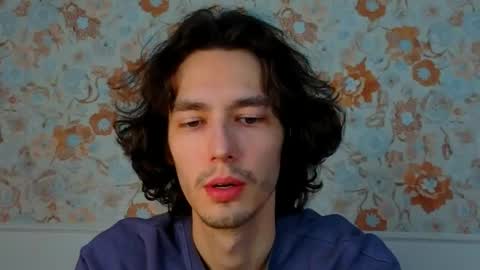 MitchelKors online show from April 2026 06:10:01 PM