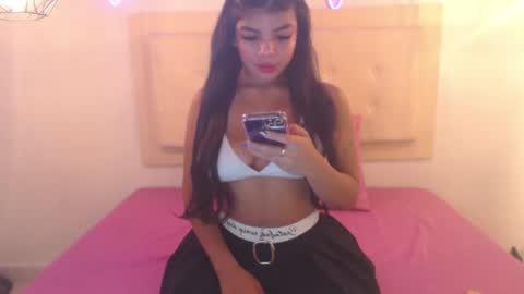 Snapshot of mitchell_diaz chatting on September 2025 09:31:02 PM Mitchell online show from September 2025 09:31:02 PM