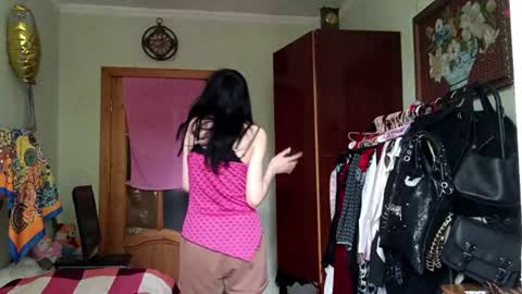 Snapshot of mittiescafuto chatting on July 2026 10:21:02 AM Mia online show from July 2026 10:21:02 AM