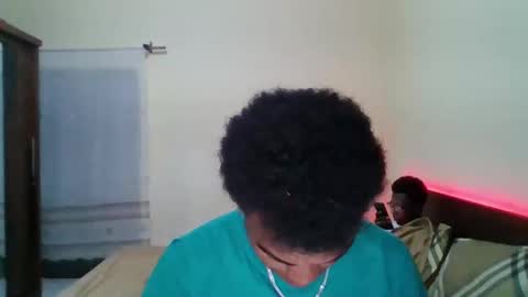mixedboy_sexy online show from October 2025 04:52:02 PM