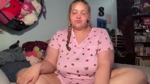 mixxedgoodness222 online show from January 2026 03:31:01 AM