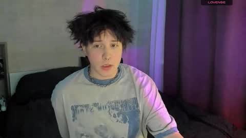 MeowMiku online show from December 2025 06:34:01 PM