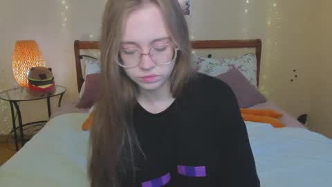 Snapshot of miya_soft chatting on May 2026 01:45:01 AM Miya online show from May 2026 01:45:01 AM