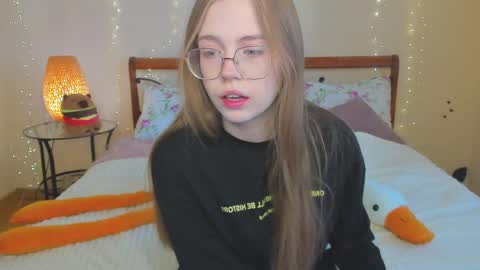 Snapshot of miya_soft chatting on May 2026 01:45:01 AM Miya online show from May 2026 01:45:01 AM